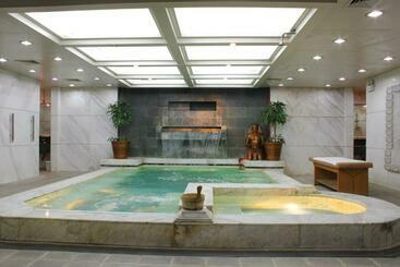 هتل Weifang Internation Financial