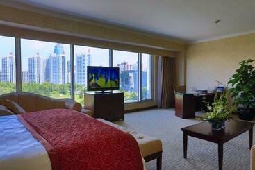 هتل Beijing Continental Grand