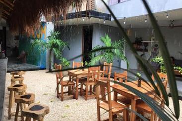 هتل Ariché Tulum  & Hostal
