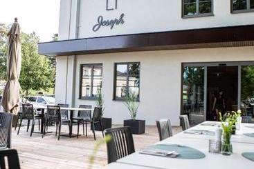 هتل Restaurant Joseph