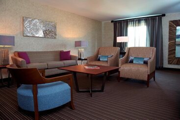 فندق Courtyard By Marriott Buffalo Amherst/university