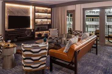 Отель Hilton Austin Airport