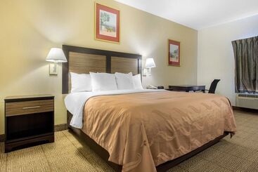 בית מלון כפרי Quality Inn Surfside Myrtle Beach