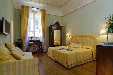 هتل A Palazzo Busdraghi Residenza D'epoca