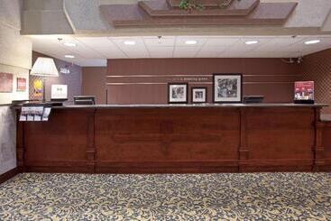 호텔 Hampton Inn Bowling Green