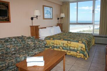 هتل The Suites At Americano Beach