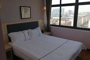 Thank Inn Chain Hotel Henan Kaifeng Longting District Henan University North Gate