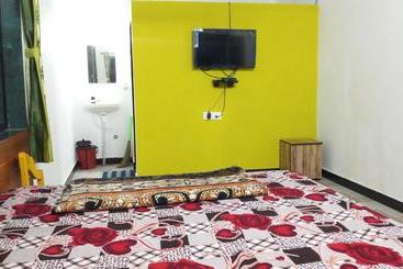 استراحتگاه Lotus Cottage