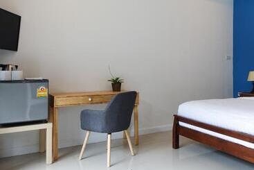 پانسیون The Snug Airportel   Phuket Airport