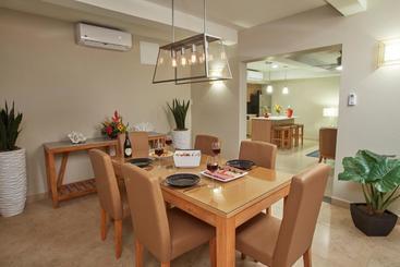 All Inclusive  Divi Dutch Village Beach Resort