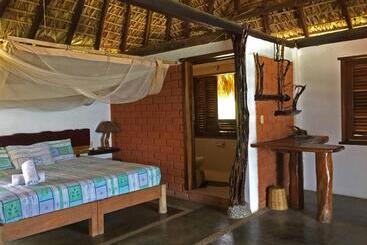 Отель Cabañas Las 3 Marias