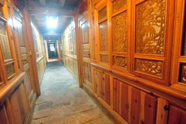 پانسیون Tiger Leaping Gorge Sean’s Spring Guesthouse
