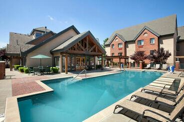 هتل Hawthorn Suites By Wyndham Overland Park