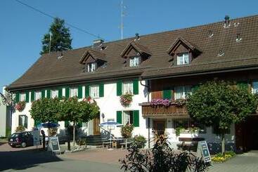 هتل Landgasthof Hirschen
