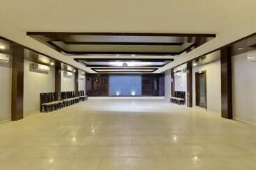 ホテル Hardik Resort