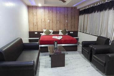 ホテル Neelam Palace