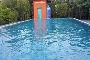 Hotel Nongbua Garden View