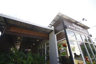 هتل Oak Nat Coffee And Resort