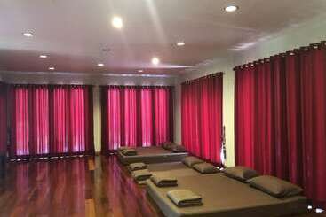 פנסיון Baan Phor Bang Kon Tee