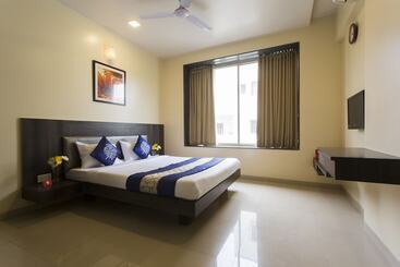 فندق Bhagyashree Executive By Oyo Rooms