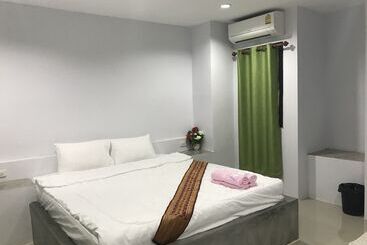 هتل Kanyaphat Gardenview Resort