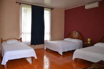 فندق Lumbres Del Arenal Cabinas Y Villas