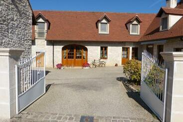 פנסיון Les Grands Crus  Meursault