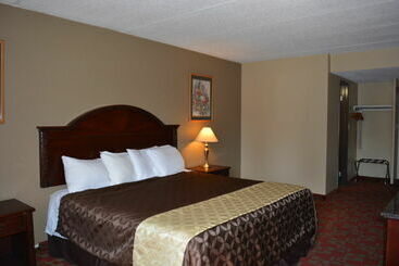 هتل Grand Forks Travelodge