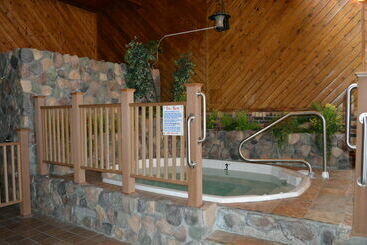 هتل Grand Forks Travelodge