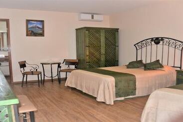 فندق Global Express Pachuca