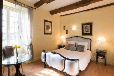 ベッドアンドブレックファースト Chambres D Hotes  Les Palmiers