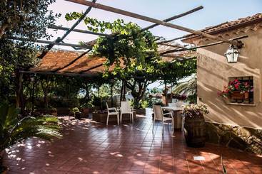 ベッドアンドブレックファースト Maruca S House. Cilento