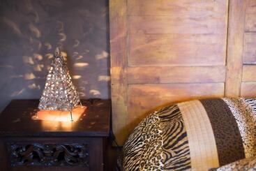 ベッドアンドブレックファースト O Palmier Caché