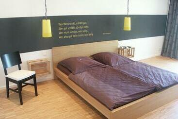 ペンション Weingut Seck