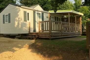 酒店 Camping Les Poutiroux   Mobilhome