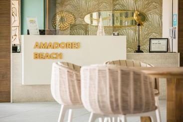 Amadores Beach Apartments