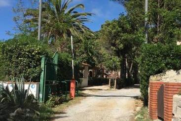 Mandel 2 Residence