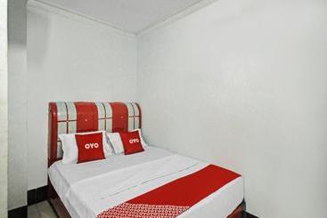 Otel Oyo 90032 Worship Usu