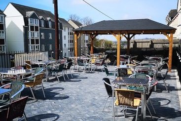 هتل The George Inn