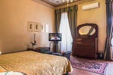 ホテル Palazzo Leopoldo Dimora Storica & Spa