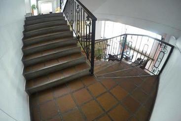 هتل Monteverde