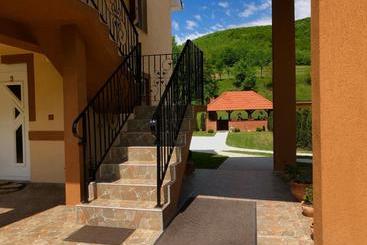 پانسیون Casa Antonia