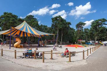 استراحتگاه Camping Blauwe Meer Nv