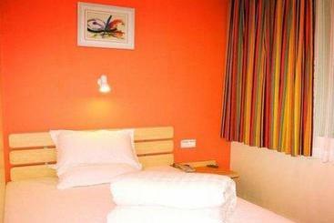 ホテル 7days Inn Ezhou Wuchang Avenue Dongjiang International