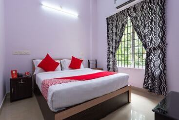Fabhotel Reem Residency   Nr Cochin International Airport