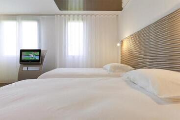 هتل Ibis Styles Lille Aeroport