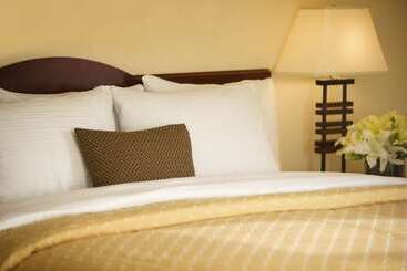 בית מלון כפרי Larkspur Landing Extended Stay Suites Pleasanton