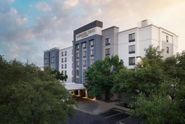 هتل Springhill Suites Austin South