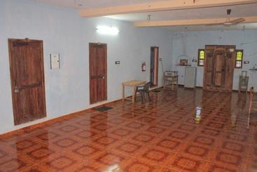 پانسیون Auro Gp Guest House