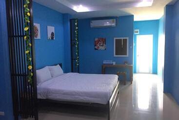 Na Kabin Resort